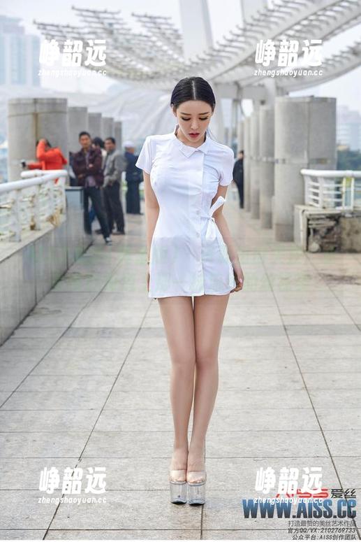 AISS爱丝(黄金版) - 资源值得关注：亚美依在街道上那一抹流线的丝袜美