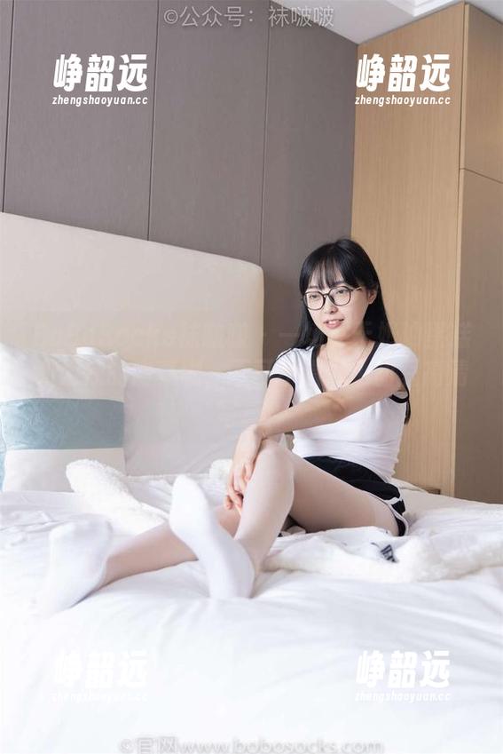 BoBoSocks袜啵啵 - 一场关于奶油蛋糕和果冻的内幕剧，不可不看的小甜豆高清写真！
