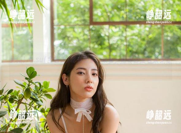 更新！G.su(全智秀)秘书图集，哎呀，这办公室也太多奇葩了吧！
