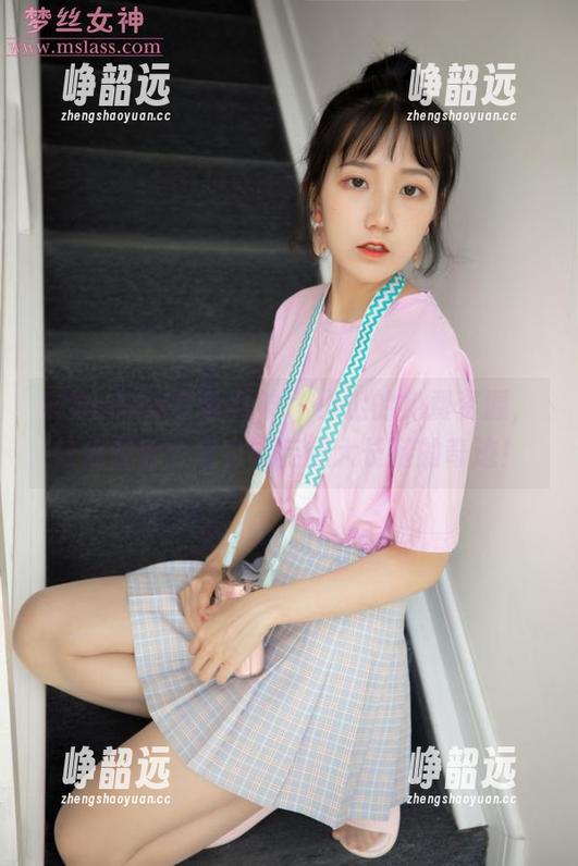 MSLASS梦丝女神 - 小迟的免费资源，让你在办公室也能妄想大长腿的奇迹！