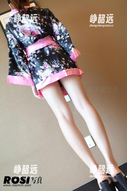 ROSI写真 - 小莉和服图包，骨子里透着一股福利气息！