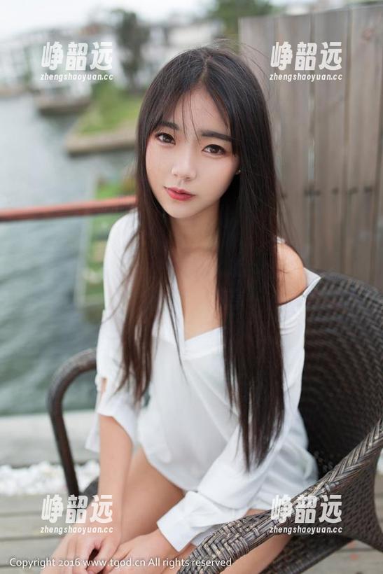 TGOD推女神-施忆佳Kitty酱 TGOD推女神 - 施忆佳Kitty酱教室里的逗趣日常:图库里分享一点欢乐