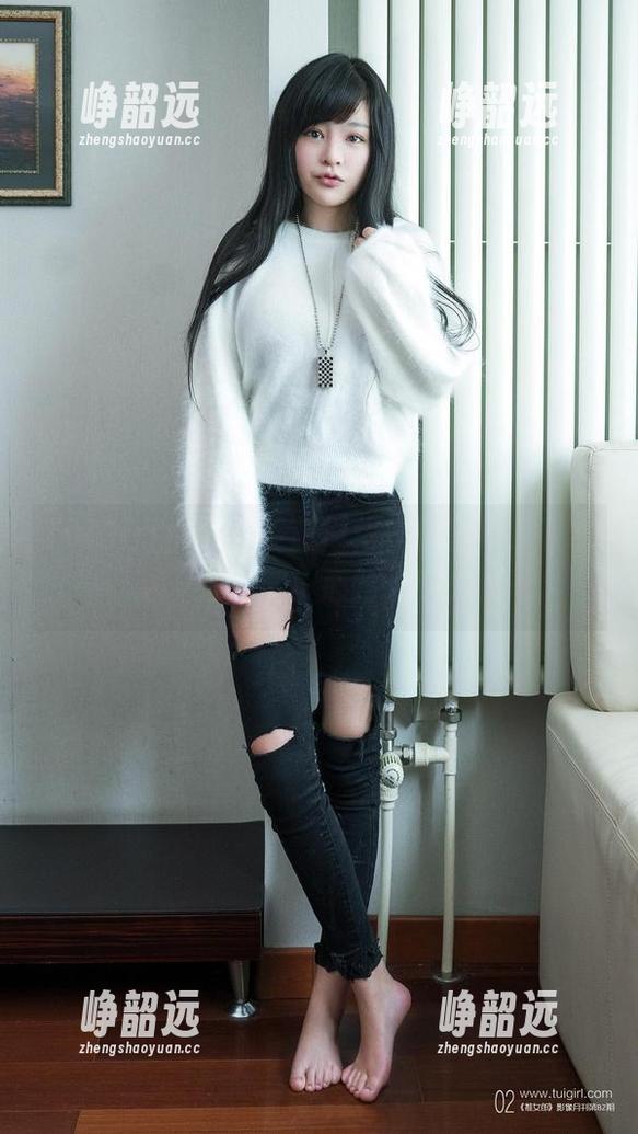 TuiGirl推女郎 - 赵惟依长腿图片，下载后，你可要小心路人眼光哦