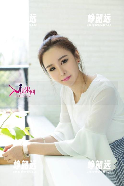UGirls尤果网 - 布莱尔昆娜体操服图集：当韧带遇见镜头，结果十分迷人