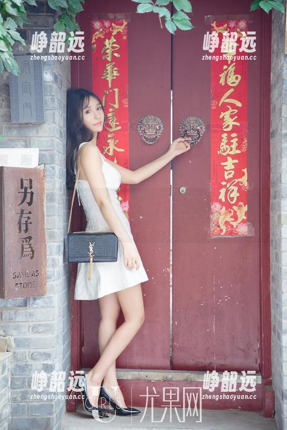 UGirls尤果网 - 如果毛衣会说话，它一定会爱杨漫妮-原图合集