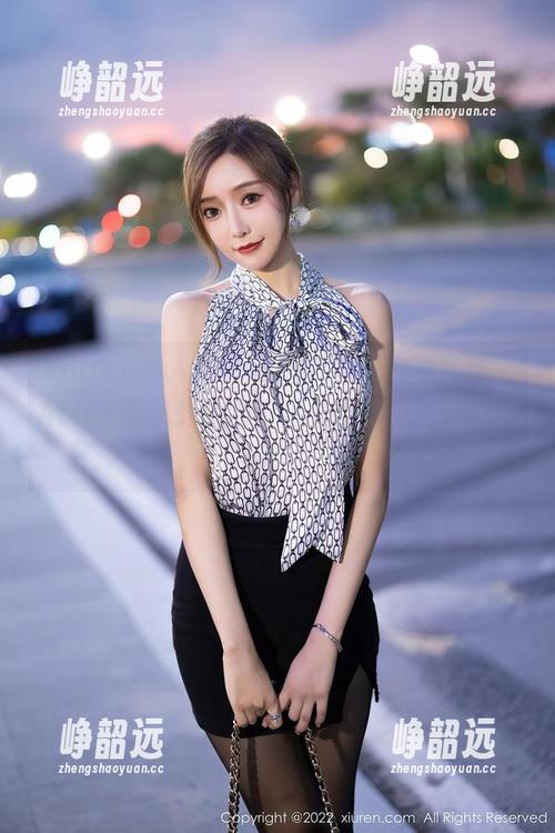 Xiuren秀人网-ALICE梁紫轩 Xiuren秀人网 - 每一张都是一剂猛药,ALICE梁紫轩的内衣私拍合集,一定要收藏!