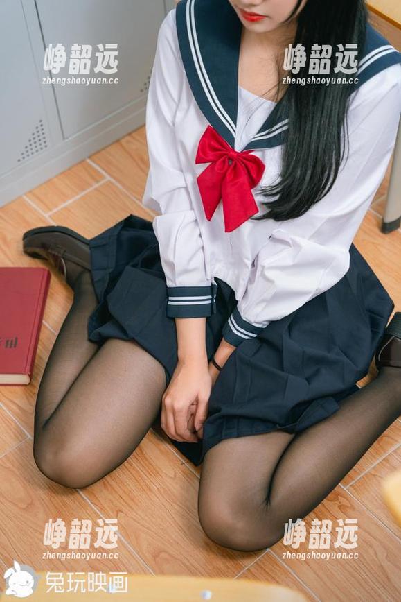 精选lovely呆玄：课后教室的灵魂，是时候让你自己去体会一下啦。