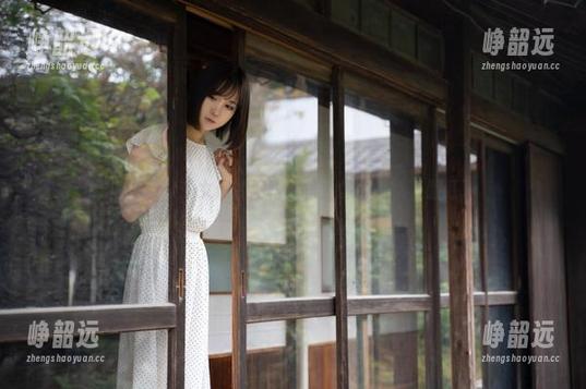 けん研，少女们的滑稽合集：怎么回事，脸红了