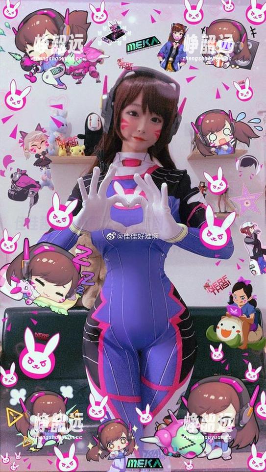 佳佳酱ovo小熊比基尼套图，让我感叹：还有人比我更会穿成这样吗？