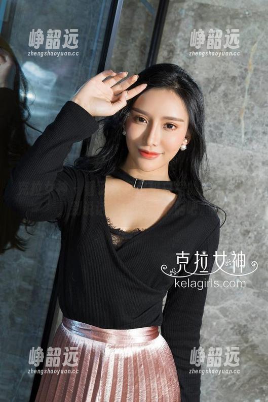 克拉女神 - 看了芝月这组白裙的美图图集，别说话，给她鞠个躬吧。