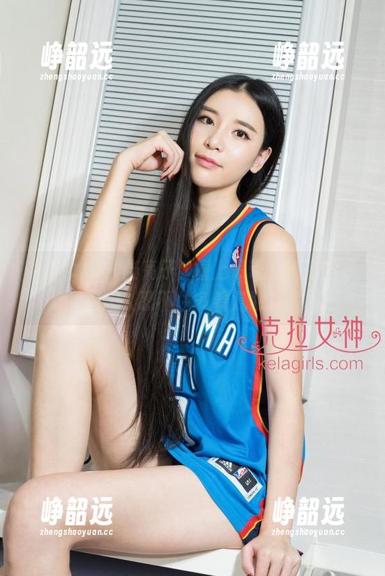 克拉女神 - 当高子琁撞上吊带，高清分享让人忍不住多看几眼！