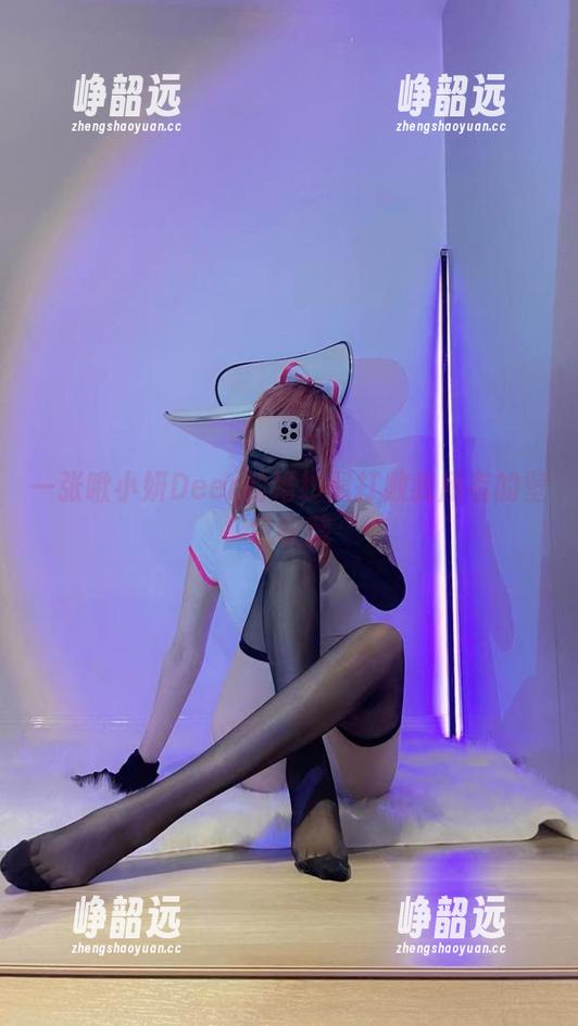 一张啾小妍Deer的婚纱照打败我所有的壁纸收藏