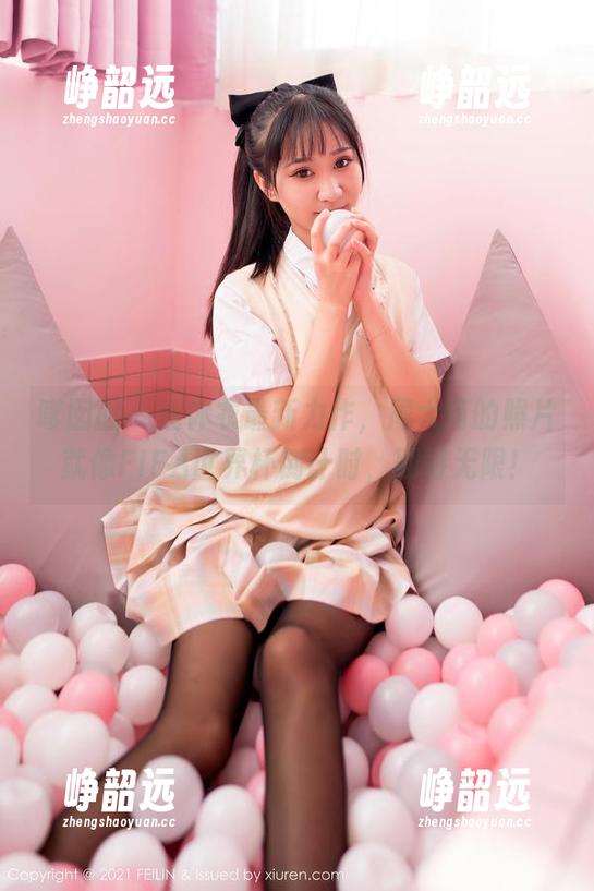 嗲囡囡 - 连体衣最新力作，周大萌的照片就像FIFA世界杯倒计时，期待无限！