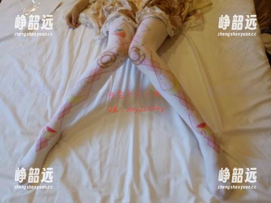 当“想要个公主抱”遇上腿控，那场面。。谁能不下载啊？