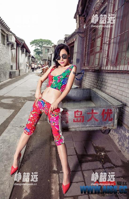 爱丝 - 近乎完美，佳慧女神的原图真让人哭，下载前请三思。