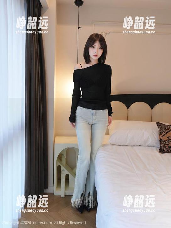 秀人网 - 小逗逗的毛衣合集，居然让我疯狂想试试这种搭配。