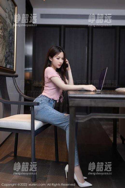 秀人网-林文文yooki 秀人网 - 林文文yooki的万圣节图包精选——到底在暗示什么?看了也许就不太好睡了。