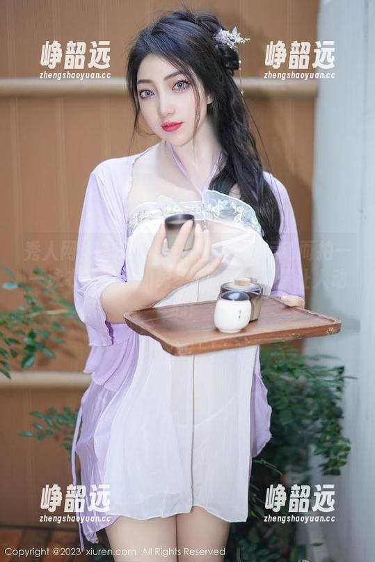 秀人网-绮里嘉Carina 秀人网 - 发誓这张是为了水上运动而拍——泳衣写真里的绮里嘉Carina最让人动心!