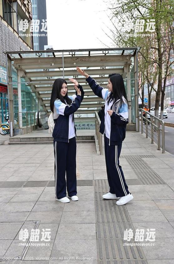 秀人网-麻布学妹 秀人网 - 私拍图集——麻布学妹的可爱是我无法拒绝的“随缘”!