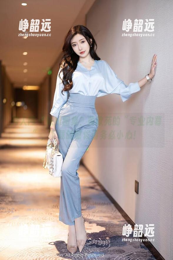 秀人网 - 妹妹图集？黄歆苑的“专业内幕”，下载的时候请务必小心！
