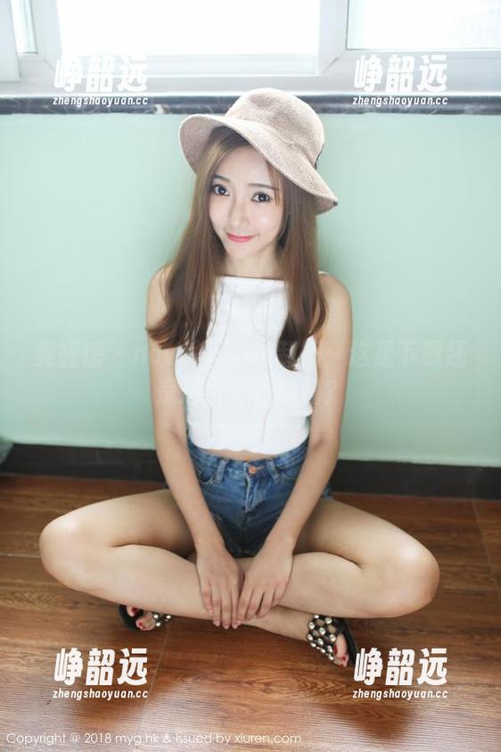 美媛馆 - nova李雅vs制服：这是下载还是送上门的福利？