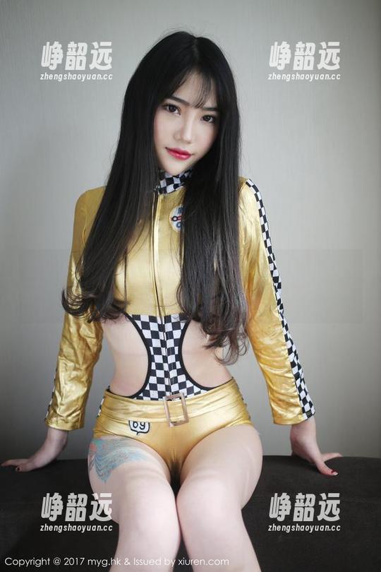美媛馆 - 唐琪儿Beauty的职业装新图包：更新到让人眼前一亮的时刻！