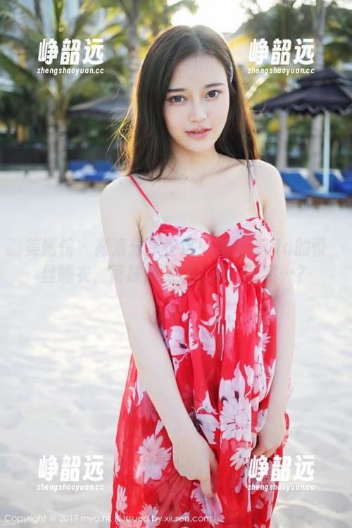 美媛馆 - 高清分享在这！绮里嘉ula的蕾丝睡衣，筒袜居然这么配，居然…？