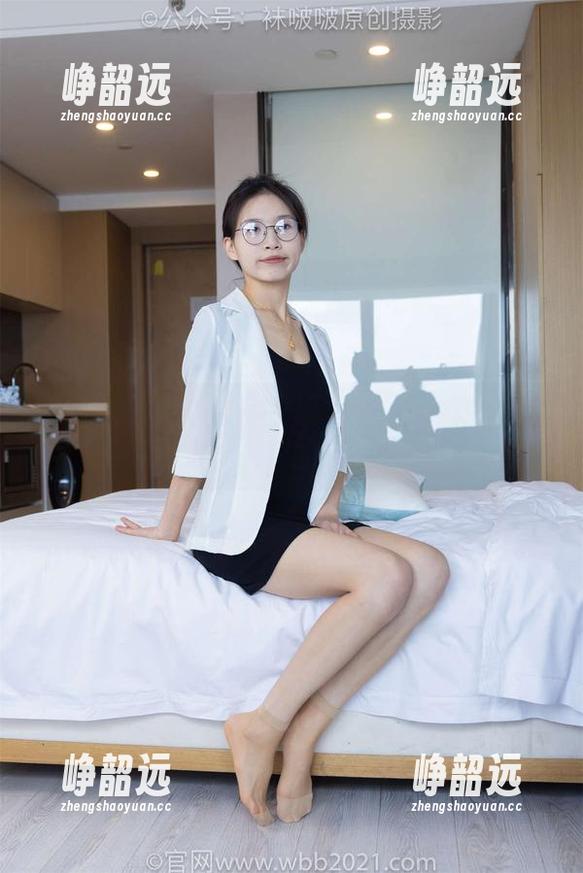 袜啵啵 - 小沫的体操服穿搭大赏：图库里有你意想不到的分享乐趣！