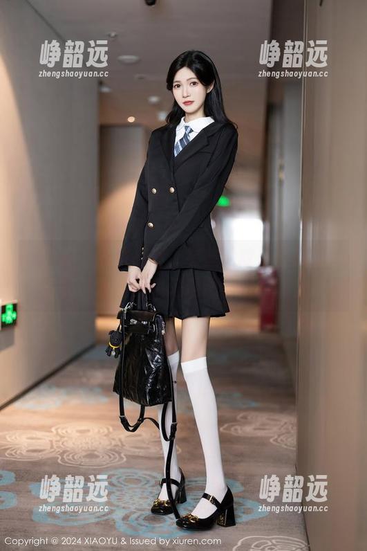语画界-豆瓣酱 语画界 - 有些高清,有些豹纹,豆瓣酱的写真让我脑海里闪现动物园的场景。