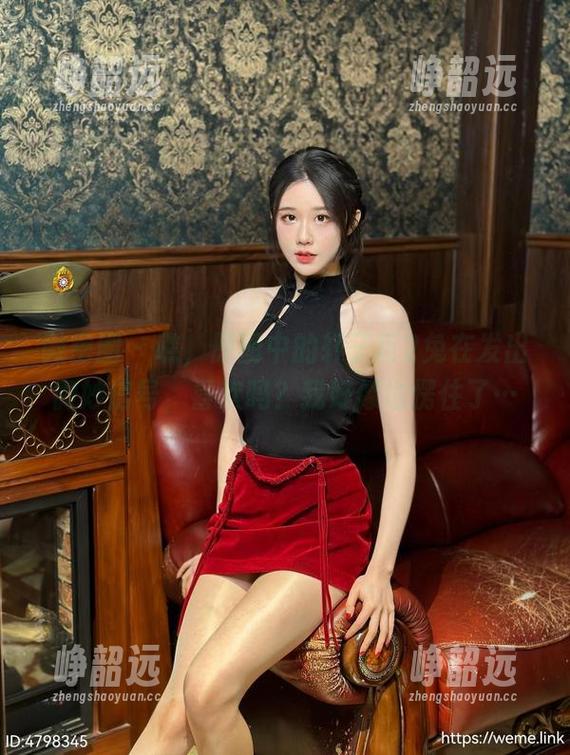 微密圈 - 瞧，原图中的轩子巨2兔在发出微妙信号，喜欢吗？我好像也愣住了…