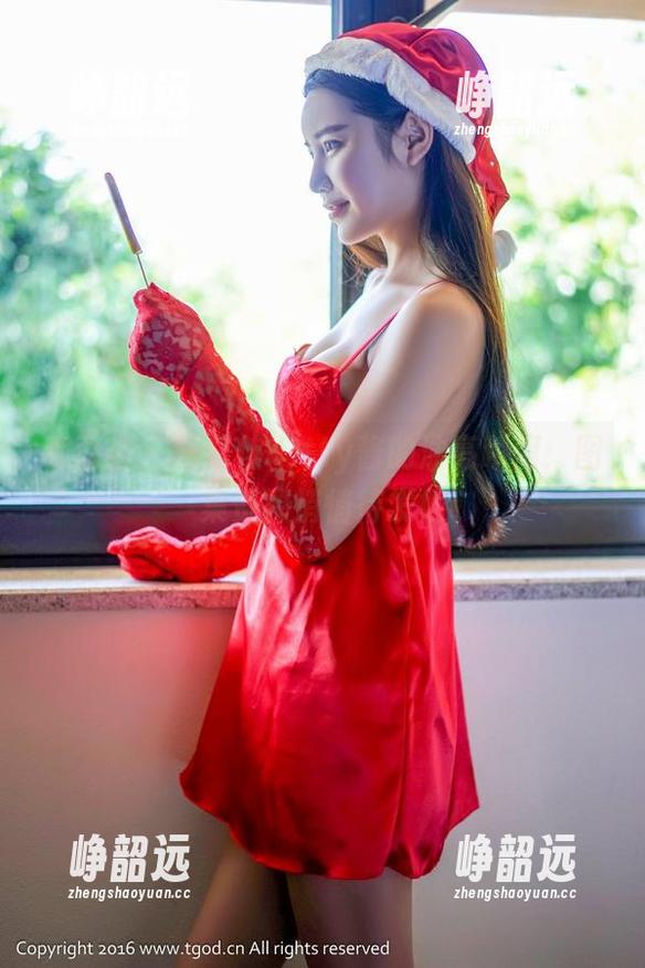 青豆客 - 施忆佳Kitty酱的油亮瞬间：图集资源悄悄待发掘