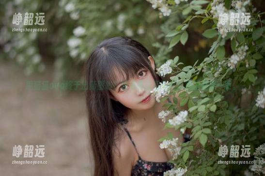 黑猫猫ovo终于出新图啦！新条茜这组写真，原图值得一赞。